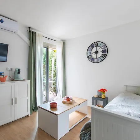 Nid Douillet * Hyper Centre * Clim * A 5 Min * Port A 5 Min شقة لا غراند موت